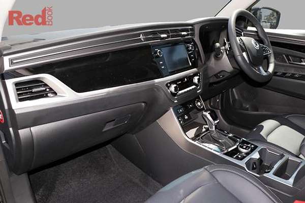 2024 SsangYong Korando Ultimate LTD C300