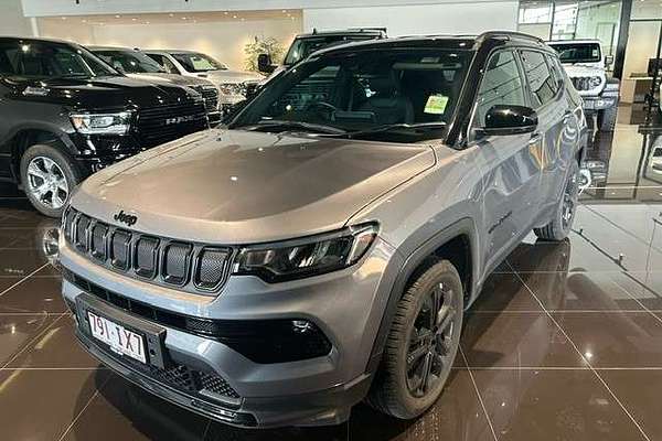 2023 Jeep Compass Night Eagle M6