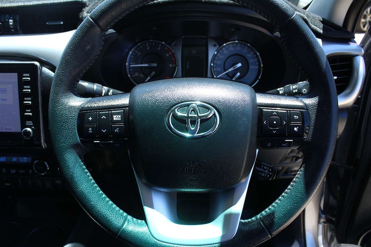 2020 Toyota Hilux SR5 GUN126R 4X4