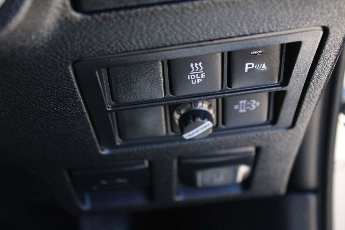 2020 Toyota Hilux SR5 GUN126R 4X4