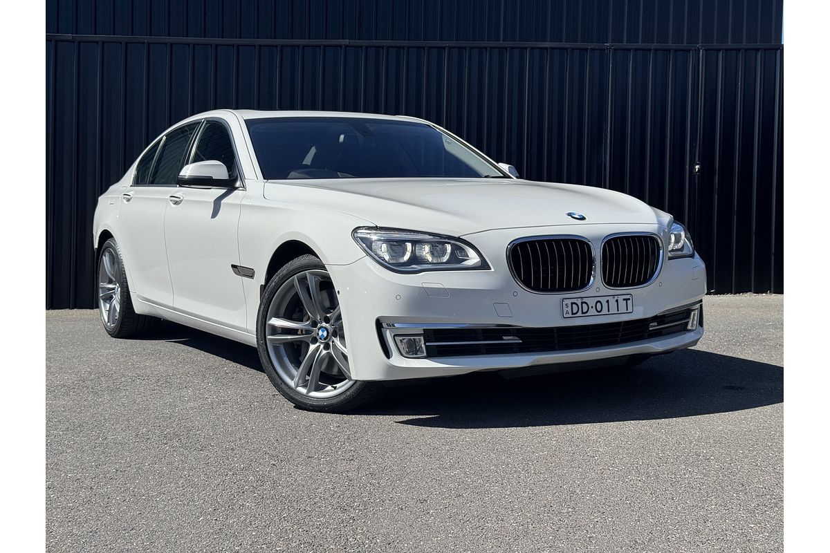 2012 BMW 7 Series 750i F01 LCI