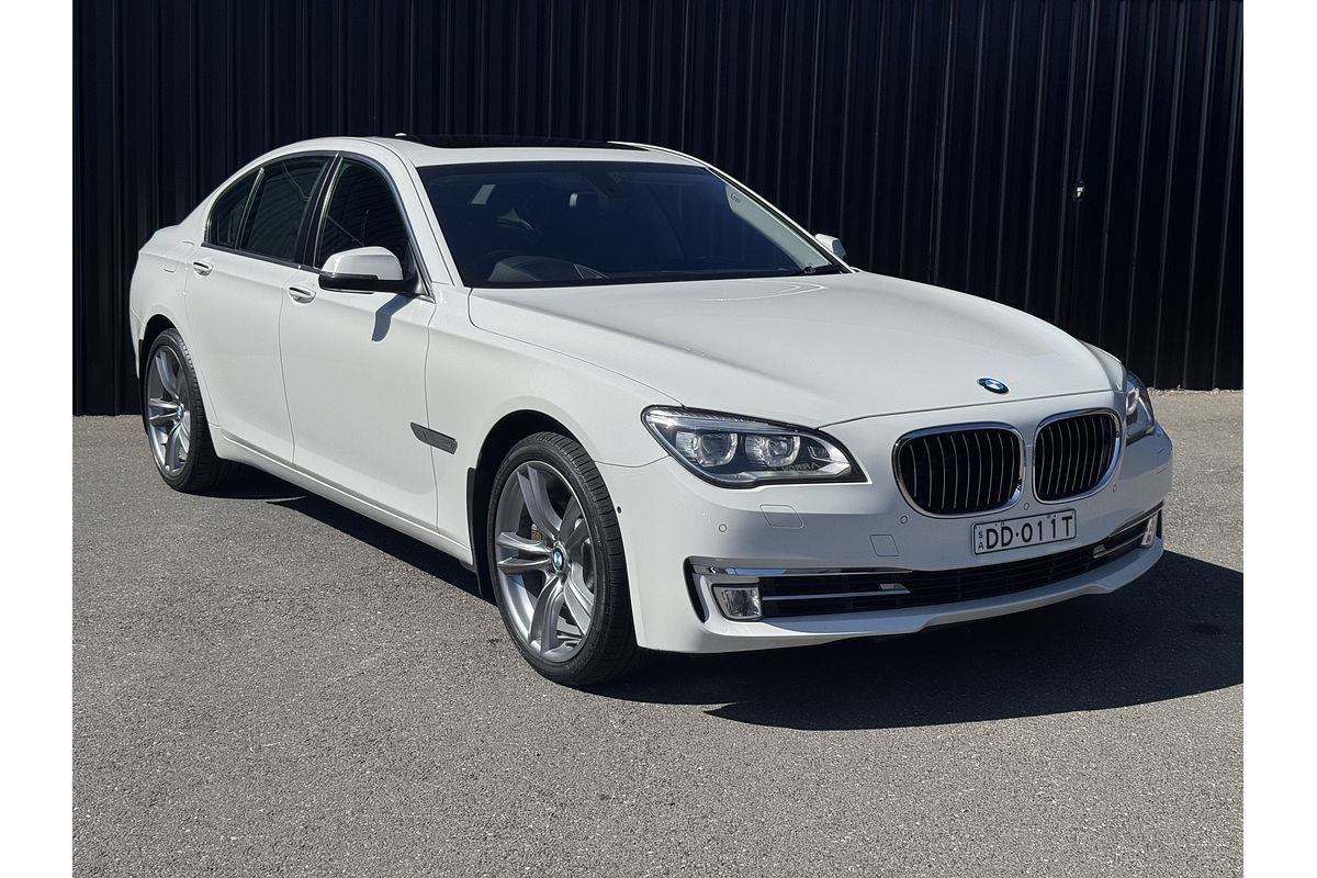 2012 BMW 7 Series 750i F01 LCI