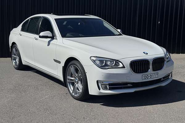 2012 BMW 7 Series 750i F01 LCI