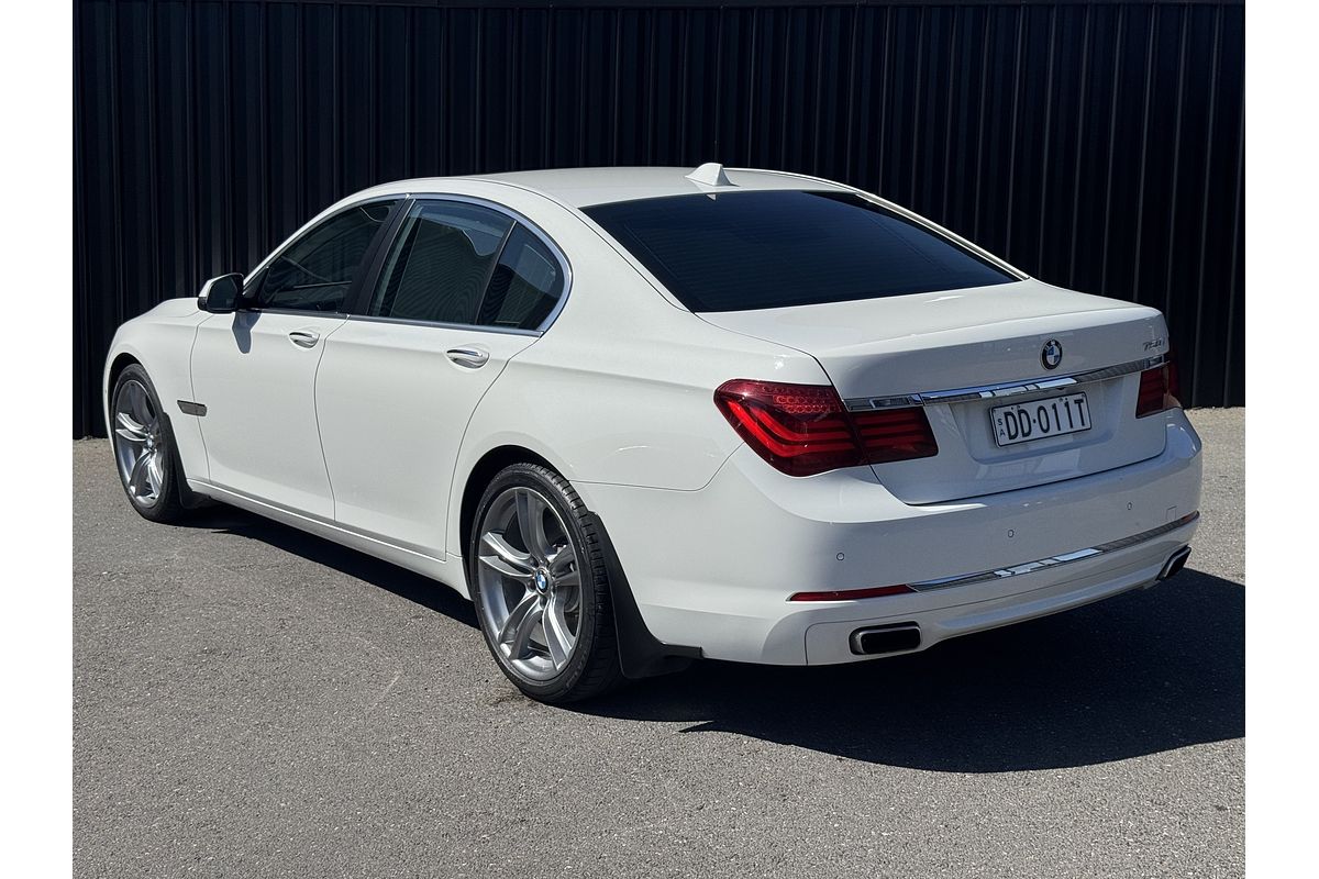 2012 BMW 7 Series 750i F01 LCI