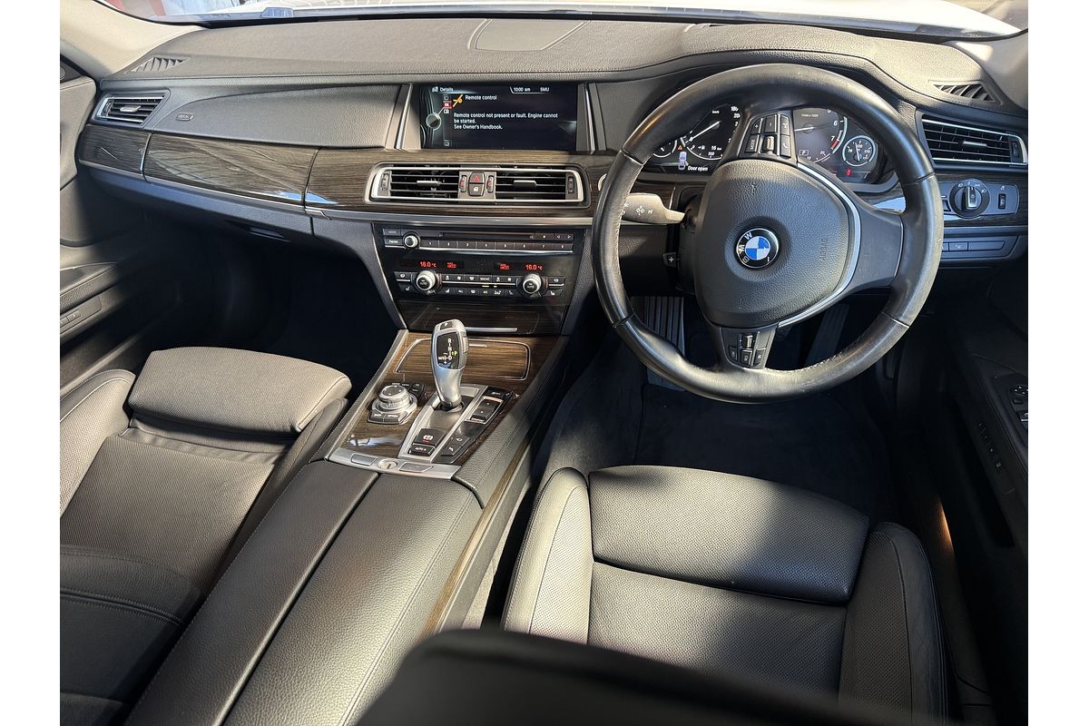 2012 BMW 7 Series 750i F01 LCI