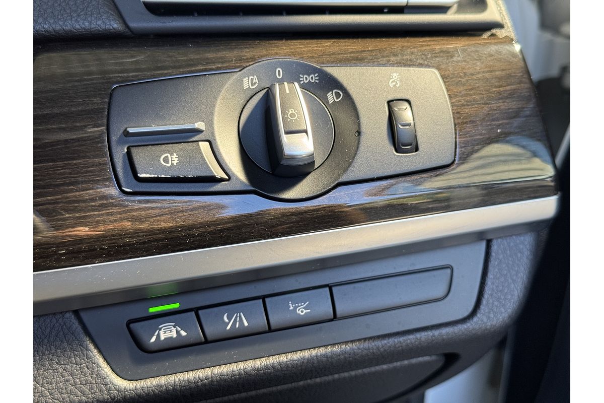 2012 BMW 7 Series 750i F01 LCI