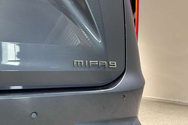 2022 LDV MIFA 9 Luxe