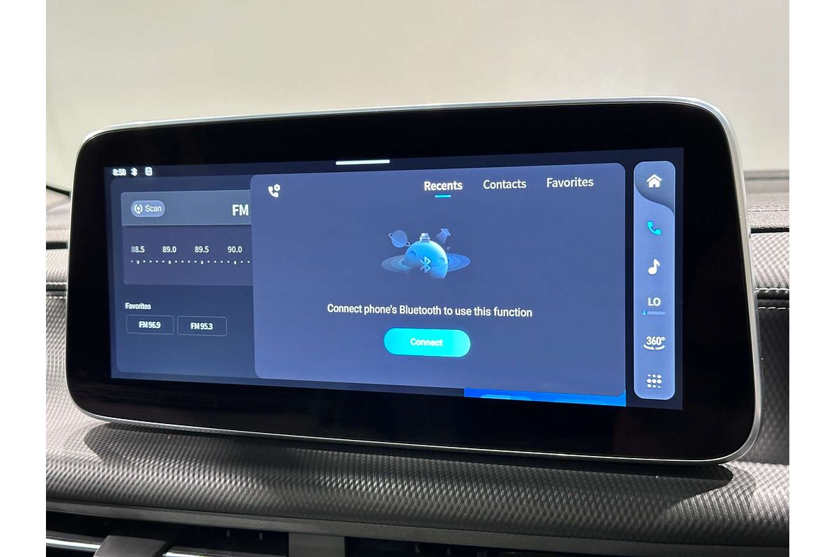 2022 LDV MIFA 9 Luxe