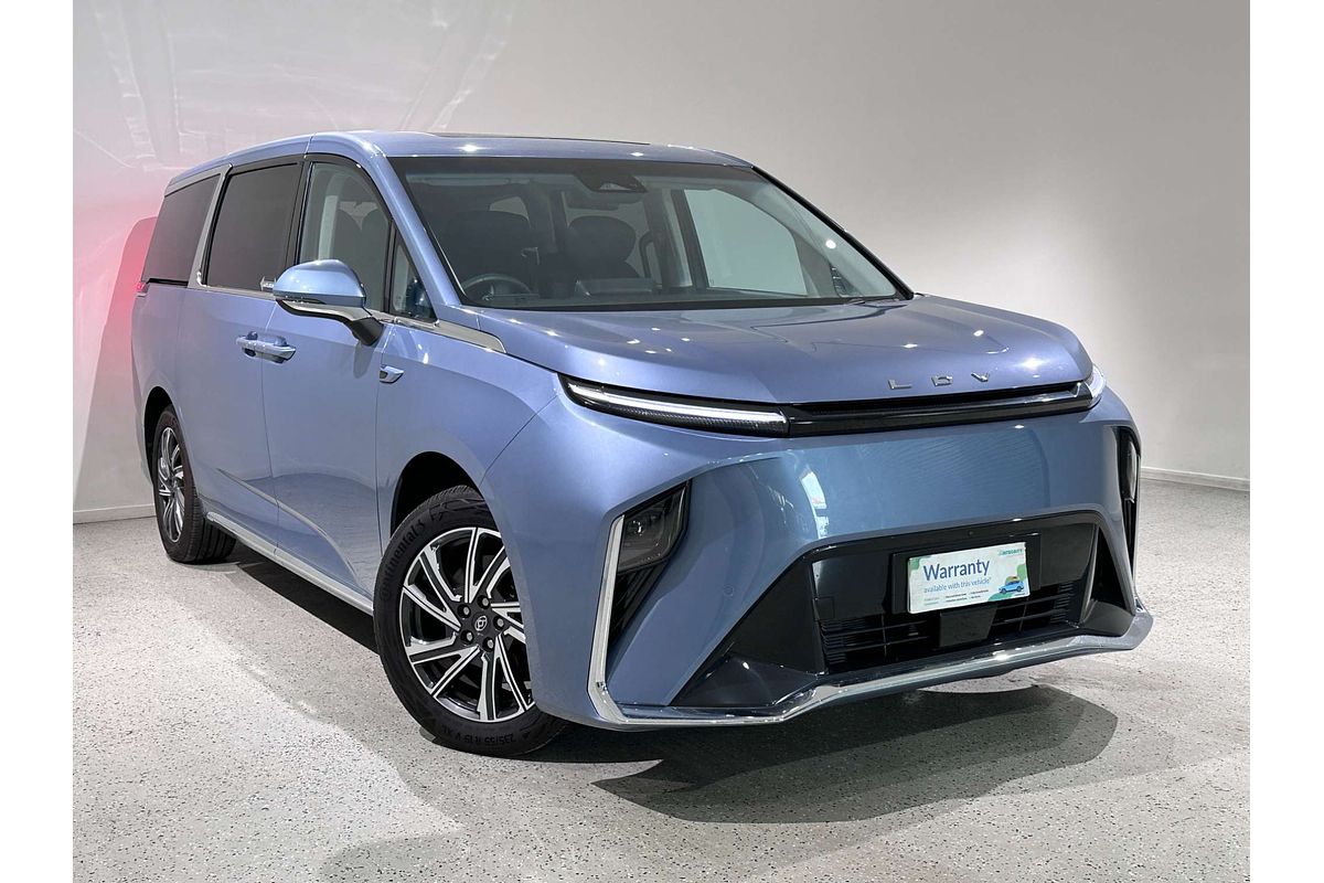 2022 LDV MIFA 9 Luxe