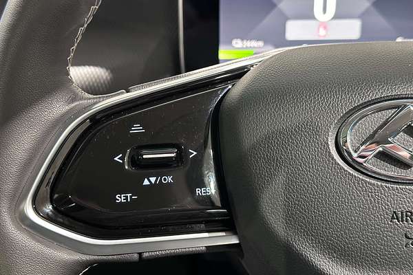 2022 LDV MIFA 9 Luxe