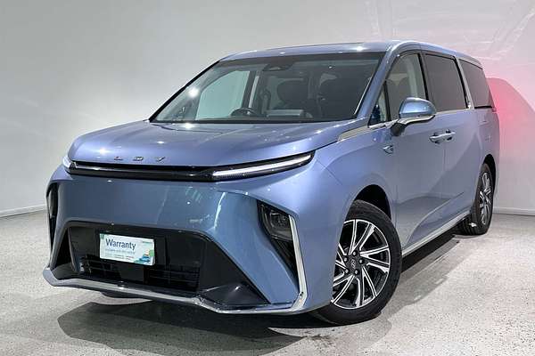 2022 LDV MIFA 9 Luxe