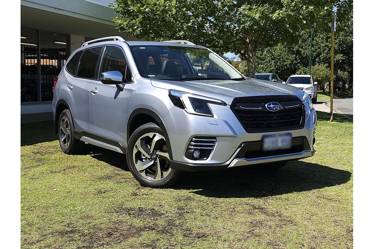 2024 Subaru Forester 2.5i-S S5
