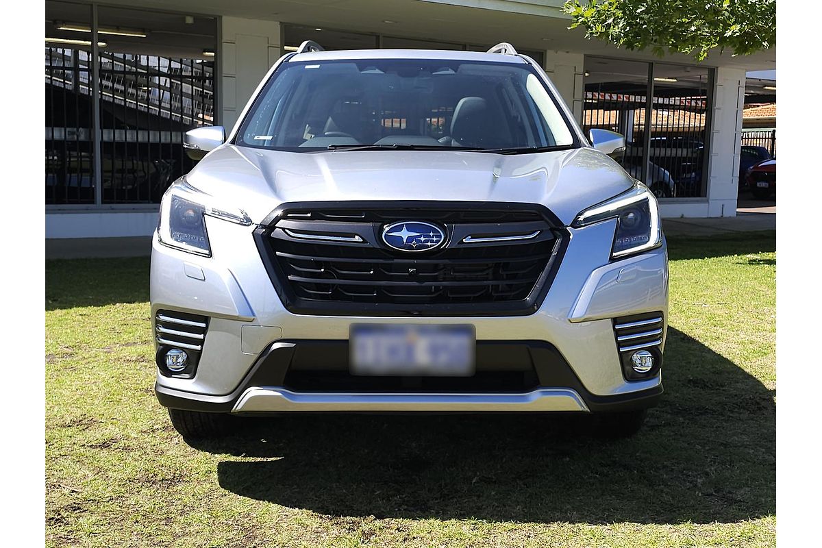 2024 Subaru Forester 2.5i-S S5