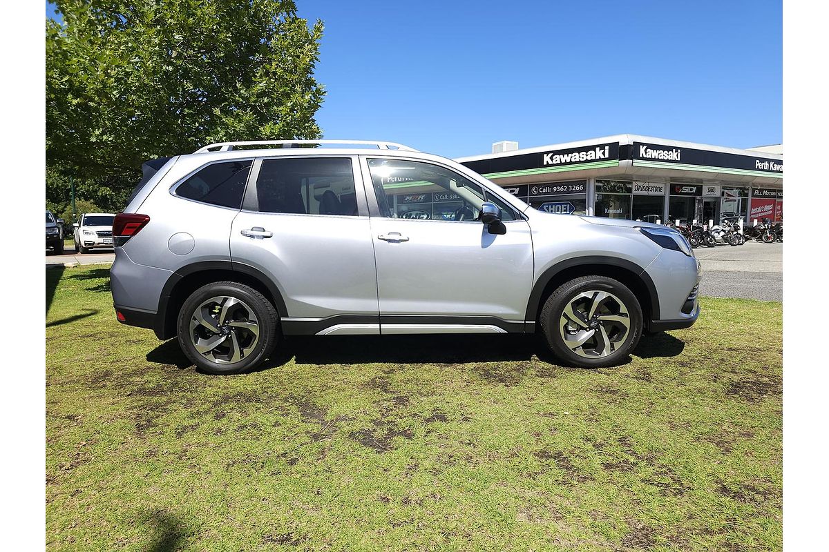2024 Subaru Forester 2.5i-S S5