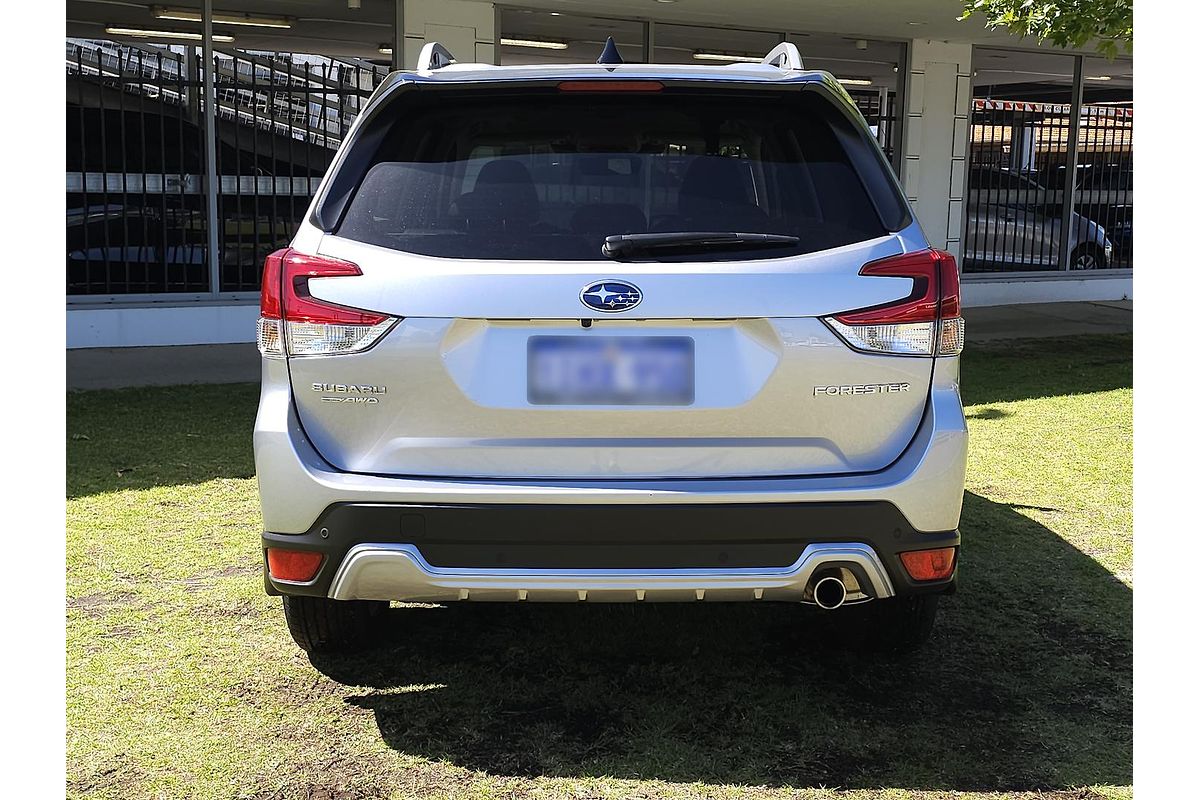 2024 Subaru Forester 2.5i-S S5