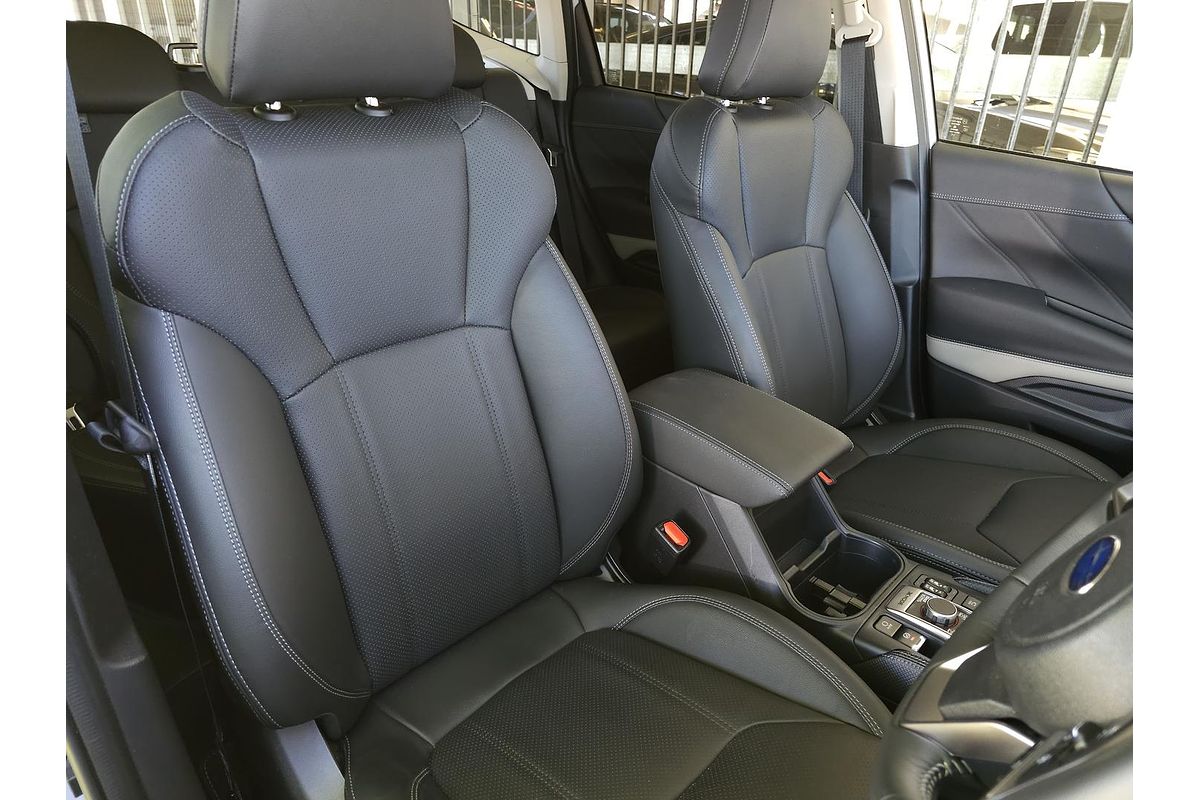 2024 Subaru Forester 2.5i-S S5