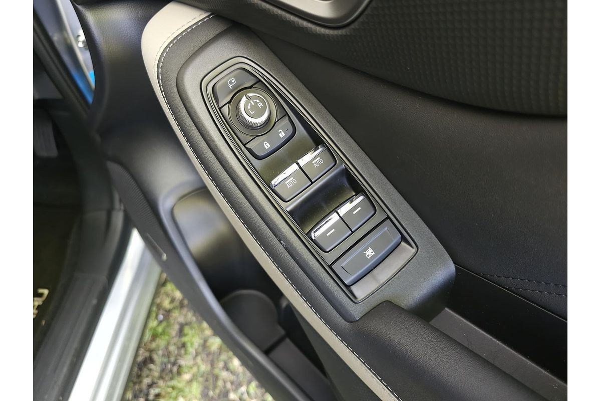 2024 Subaru Forester 2.5i-S S5