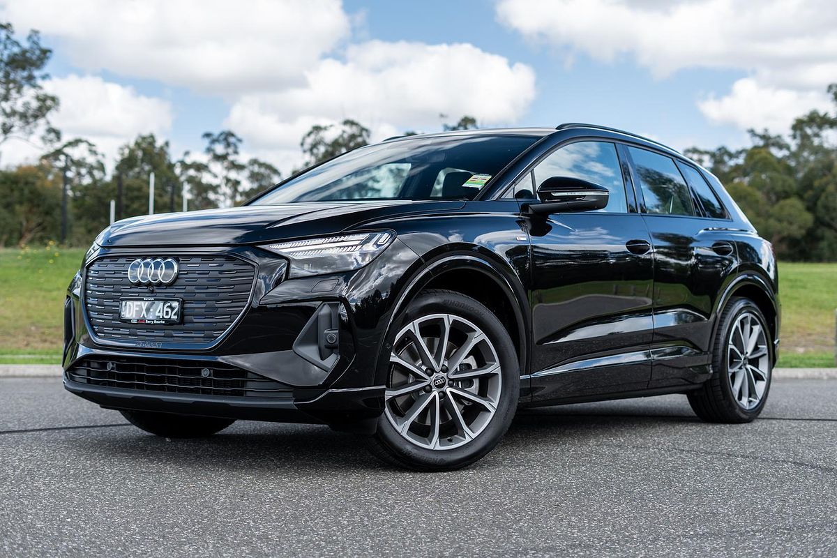 2024 Audi Q4 e-tron 55 F4