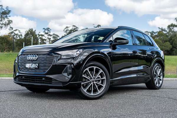 2024 Audi Q4 e-tron 55 F4