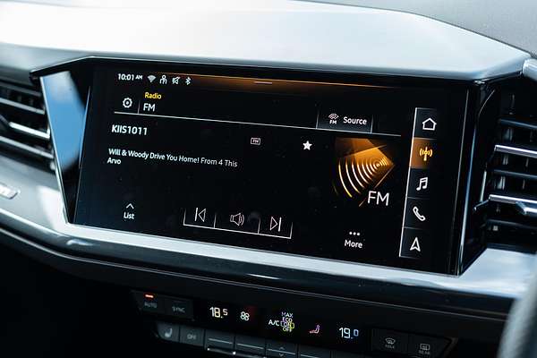 2024 Audi Q4 e-tron 55 F4