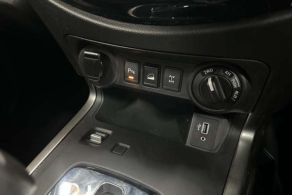 2021 Nissan Navara ST D23 4X4