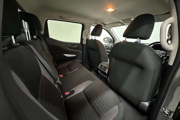 2021 Nissan Navara ST D23 4X4