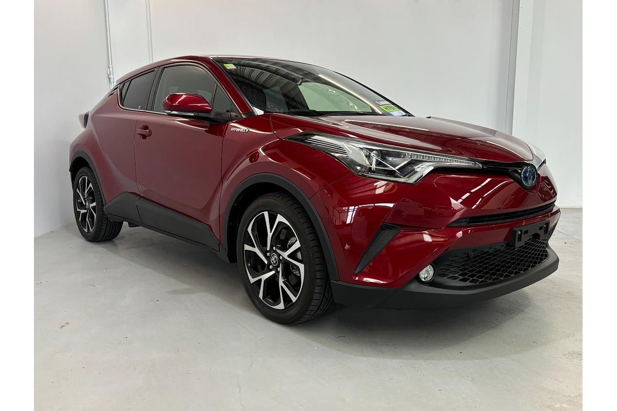 2017 Toyota C-HR ZYX10