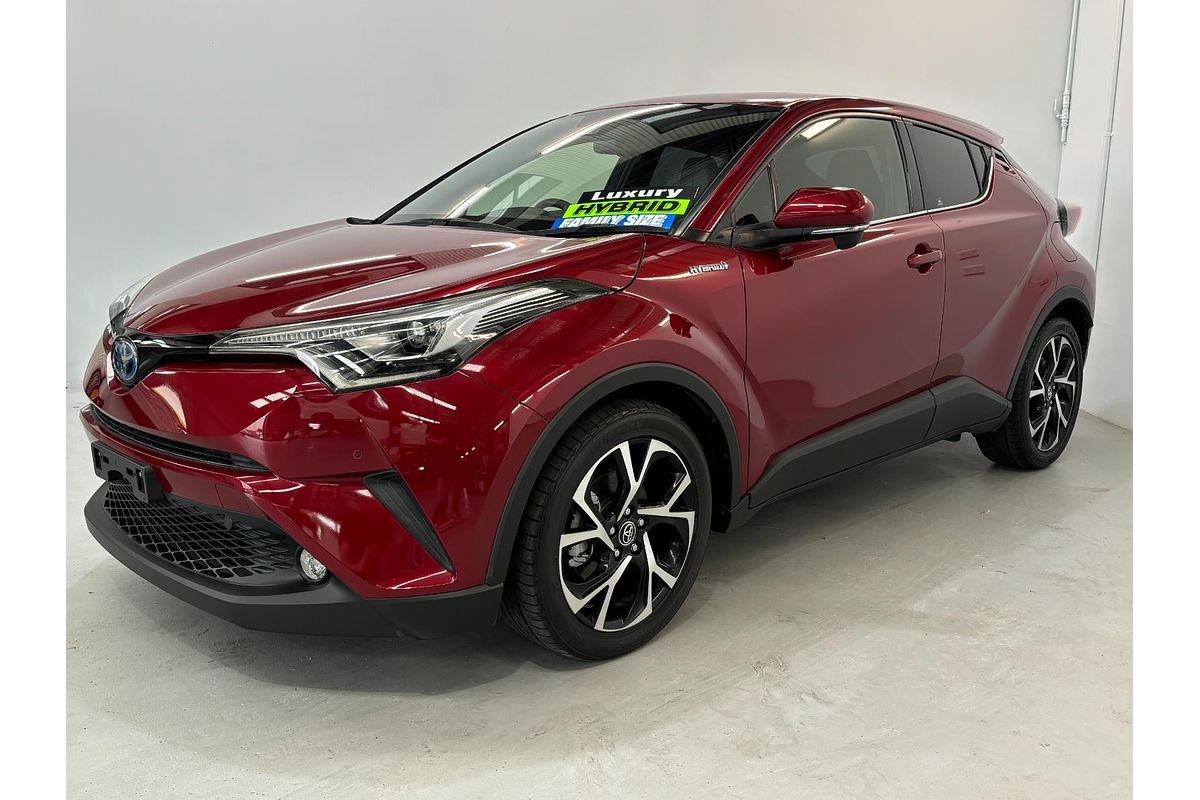 2017 Toyota C-HR ZYX10