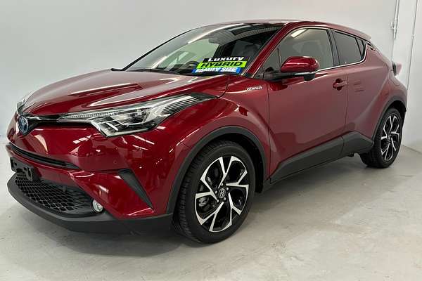 2017 Toyota C-HR ZYX10