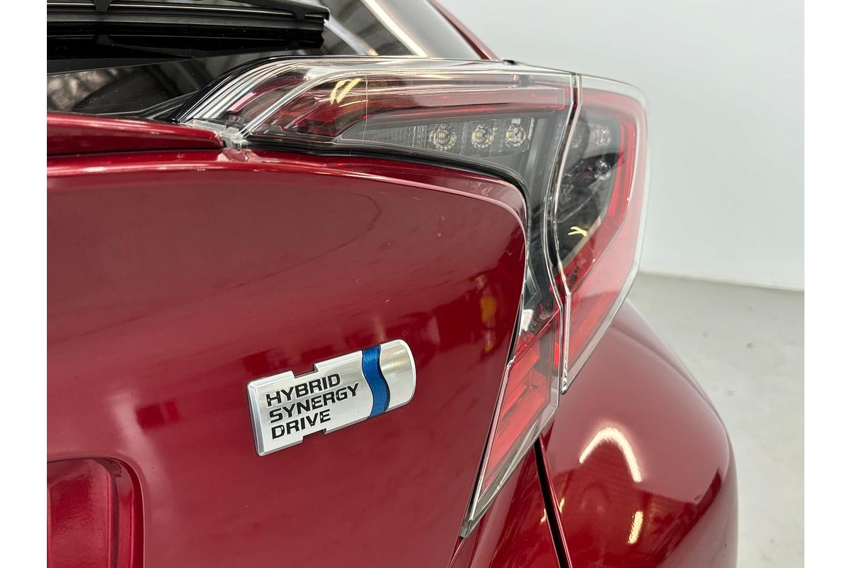2017 Toyota C-HR ZYX10