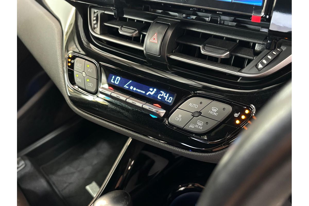 2017 Toyota C-HR ZYX10