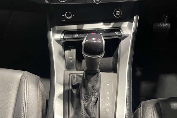 2022 Audi Q3 35 TFSI F3