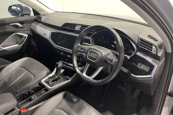 2022 Audi Q3 35 TFSI F3
