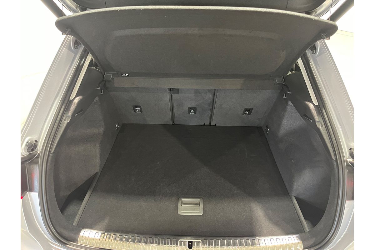 2022 Audi Q3 35 TFSI F3