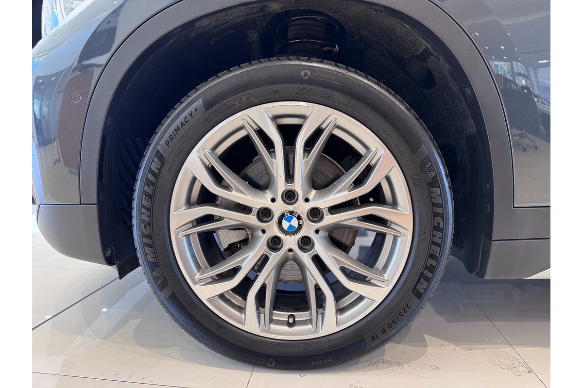 2017 BMW X1 sDrive18d F48