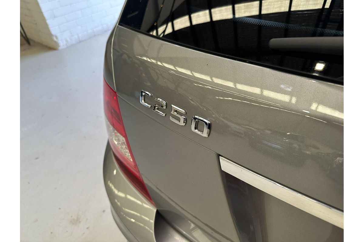 2012 Mercedes-Benz C-Class C250 CDI BlueEFFICIENCY Avantgarde W204