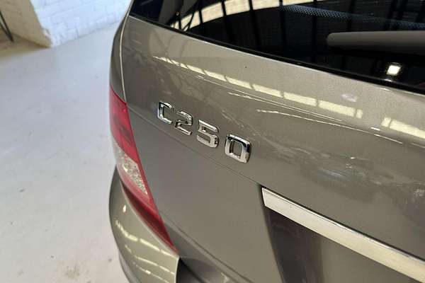 2012 Mercedes-Benz C-Class C250 CDI BlueEFFICIENCY Avantgarde W204