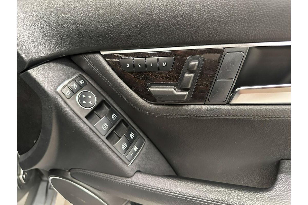 2012 Mercedes-Benz C-Class C250 CDI BlueEFFICIENCY Avantgarde W204
