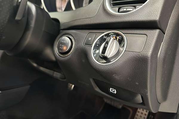 2012 Mercedes-Benz C-Class C250 CDI BlueEFFICIENCY Avantgarde W204