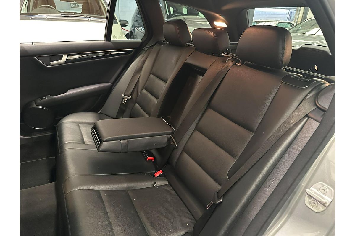 2012 Mercedes-Benz C-Class C250 CDI BlueEFFICIENCY Avantgarde W204