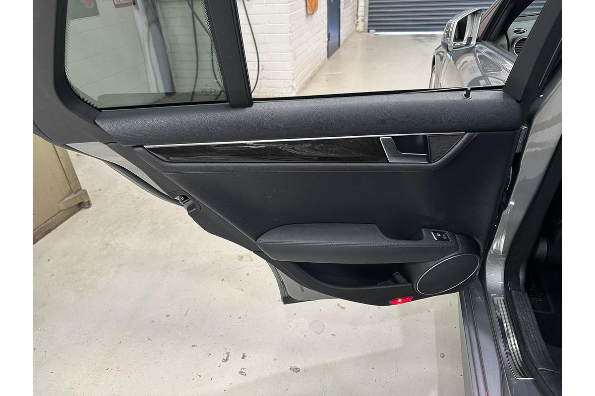 2012 Mercedes-Benz C-Class C250 CDI BlueEFFICIENCY Avantgarde W204
