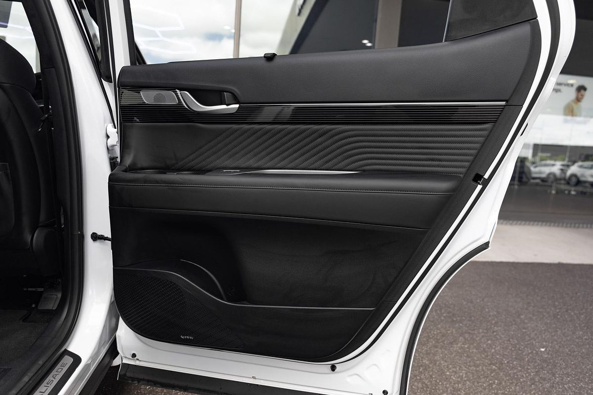 2024 Hyundai Palisade Calligraphy Black Ink LX2.V5