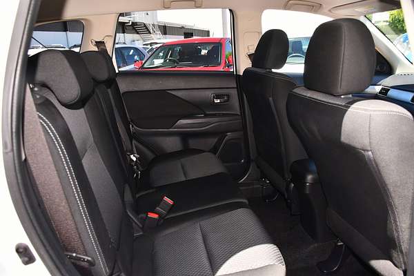 2015 Mitsubishi Outlander LS ZK