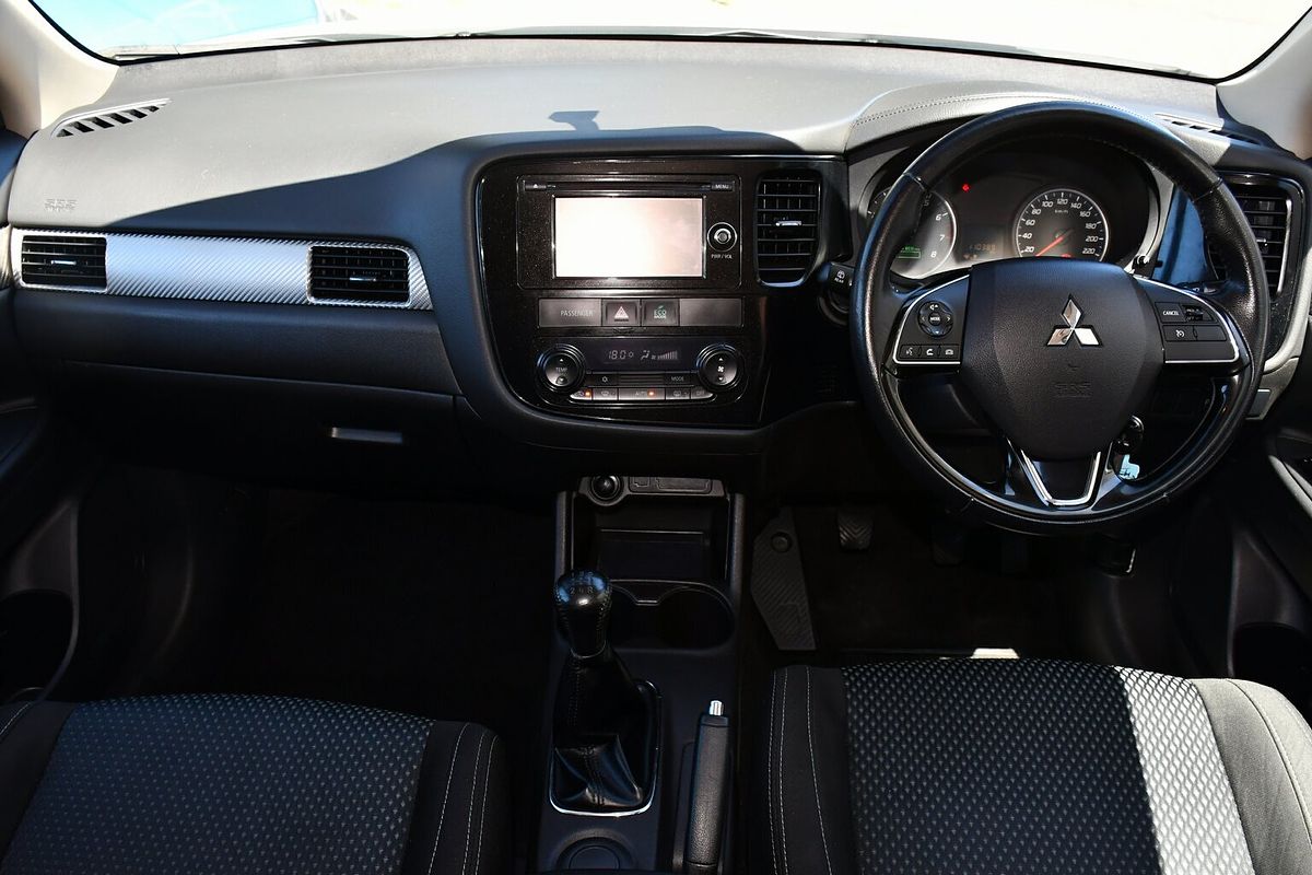 2015 Mitsubishi Outlander LS ZK