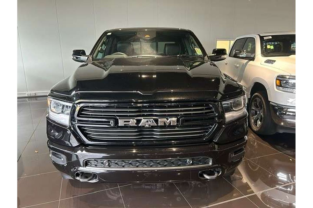2024 RAM 1500 Laramie Sport RamBox DT 4X4 SWB