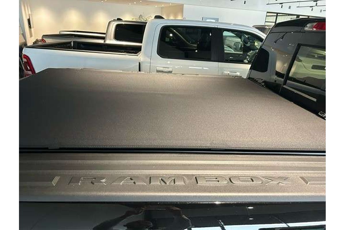 2024 RAM 1500 Laramie Sport RamBox DT 4X4 SWB