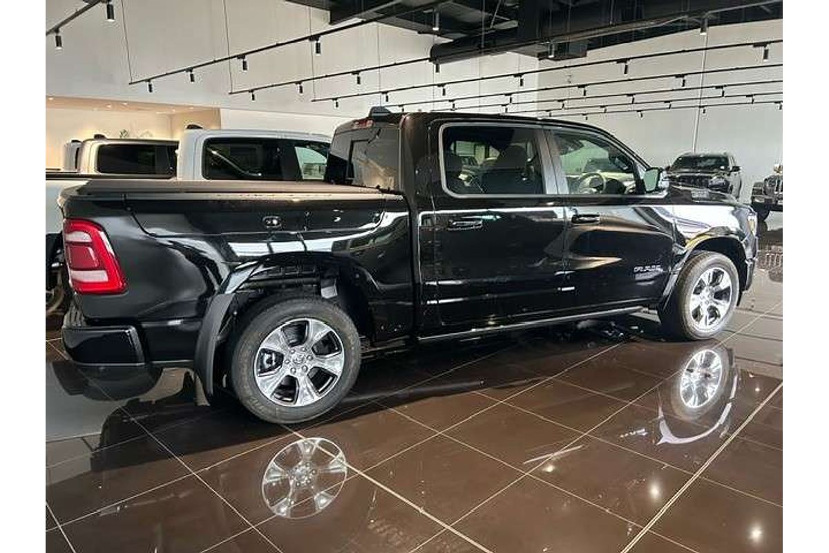 2024 RAM 1500 Laramie Sport RamBox DT 4X4 SWB