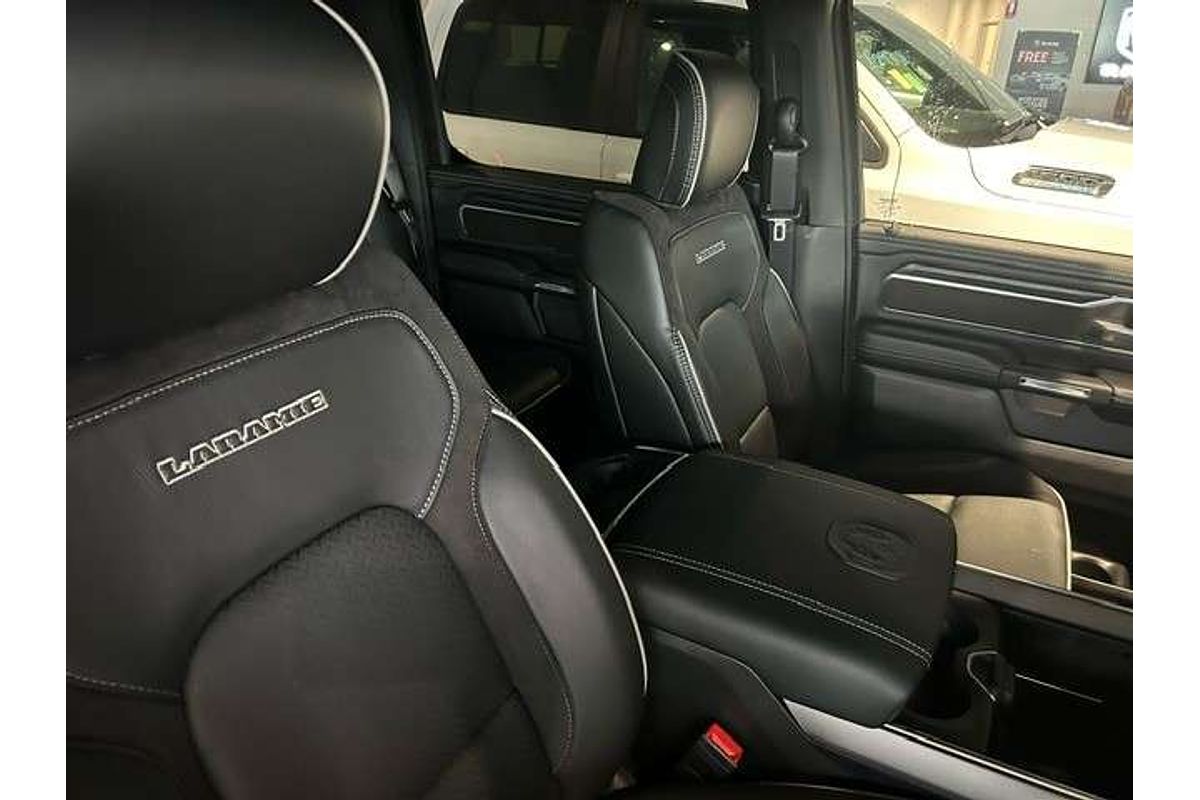 2024 RAM 1500 Laramie Sport RamBox DT 4X4 SWB