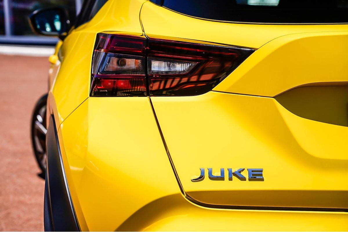 2024 Nissan JUKE ST-L F16