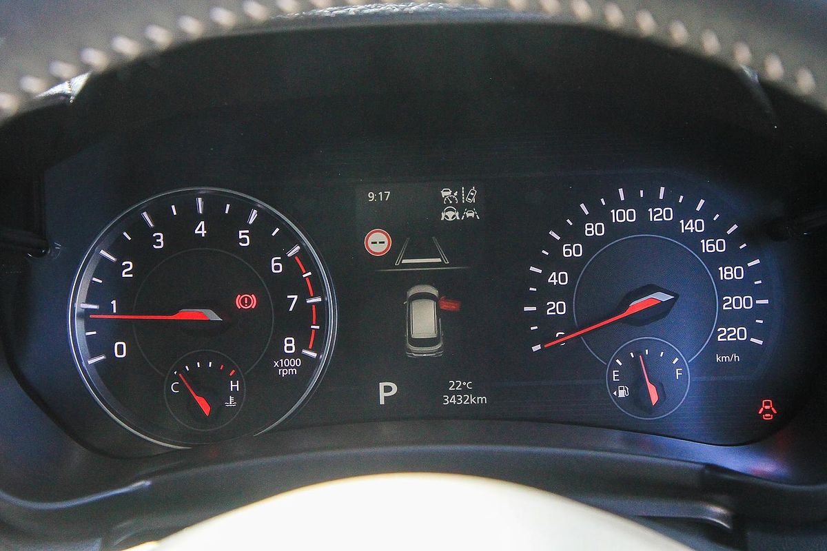 2024 Suzuki Swift Hybrid Plus UZ